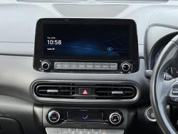 2021 Hyundai Kona Elite