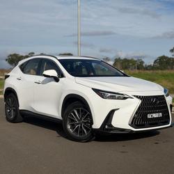 2026 Lexus NX 450h+ Luxury