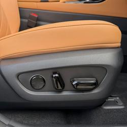 2026 Lexus NX 450h+ Luxury