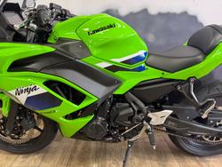 2026 Kawasaki NINJA 650 LIME GREEN