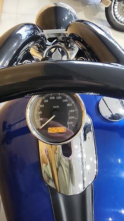 HARLEY-DAVIDSON 2015 HARLEY DAVIDSON 1690CC FXSB BREAKOUT 103