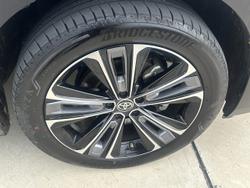 2024 Toyota BZ4X Standard AWD 71.4 kWh Li-ion batt Automatic Wagon