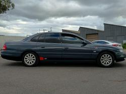 2001 Holden Statesman