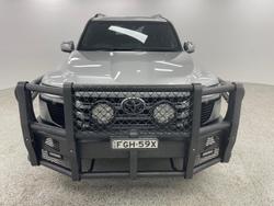 2024 Toyota Landcruiser Sahara FJA300R 4X4 Dual Range Silver Pearl