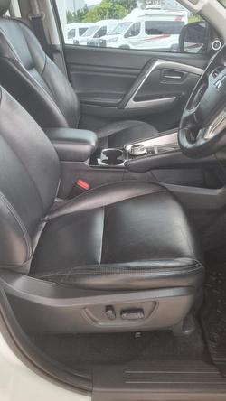 2020 Mitsubishi Pajero Sport Exceed