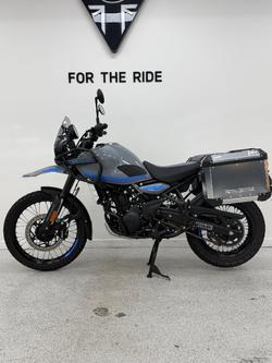 2024 Royal Enfield HIMALAYAN 450 Blue