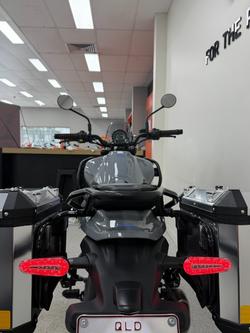 2024 Royal Enfield HIMALAYAN 450 Blue
