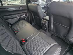 2025 Ford Everest Platinum