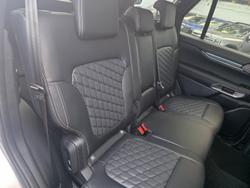 2025 Ford Everest Platinum