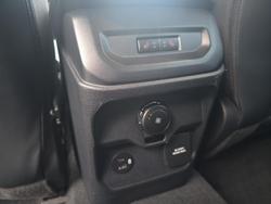 2025 Ford Everest Platinum