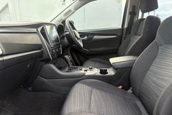 2023 Isuzu MU-X LS-M