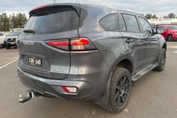 2023 Isuzu MU-X LS-M