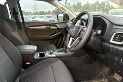 2023 Isuzu MU-X LS-M