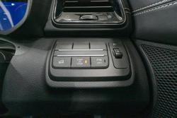 2025 Mahindra XUV3XO AX7L