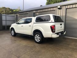 2022 Nissan Navara ST