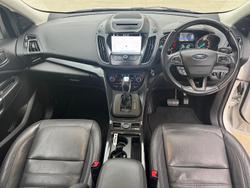 2017 Ford Escape Titanium ZG AWD White