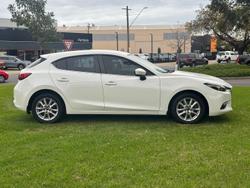 2016 Mazda 3 Maxx