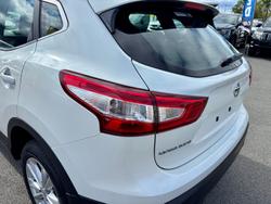 2016 Nissan QASHQAI ST