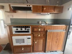 1997 Royal Flair Comet 16' ( 5.0M )