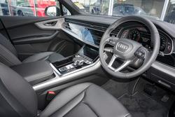 2025 Audi Q7 TFSI 185kW S line edition