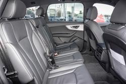 2025 Audi Q7 TFSI 185kW S line edition