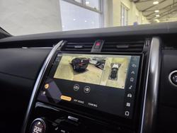 2021 Land Rover Discovery D300 SE