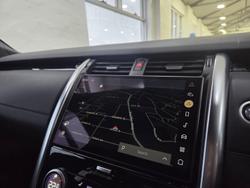 2021 Land Rover Discovery D300 SE