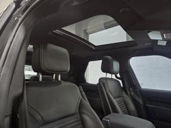 2021 Land Rover Discovery D300 SE