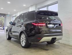2021 Land Rover Discovery D300 SE