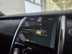 2021 Land Rover Discovery D300 SE