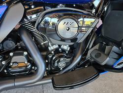 2025 HARLEY-DAVIDSON FLHXU STREET GLIDE ULTRA (117)
