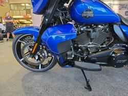 2025 HARLEY-DAVIDSON FLHXU STREET GLIDE ULTRA (117)