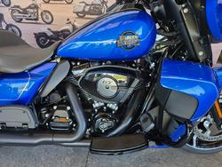 2025 HARLEY-DAVIDSON FLHXU STREET GLIDE ULTRA (117)