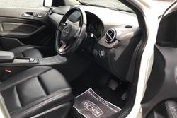 2017 Mercedes-Benz B-Class B180