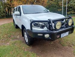 2017 Isuzu D-MAX LS-M