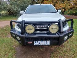 2017 Isuzu D-MAX LS-M