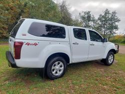 2017 Isuzu D-MAX LS-M