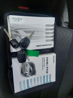 2017 Isuzu D-MAX LS-M