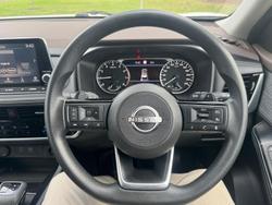 2024 Nissan X-TRAIL ST
