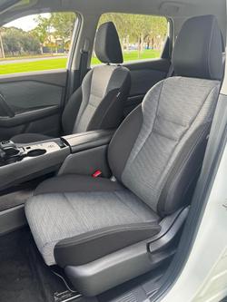 2024 Nissan X-TRAIL ST