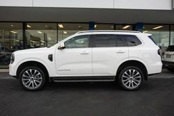 2024 Ford Everest Platinum