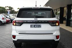 2024 Ford Everest Platinum