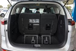 2022 Kia Carnival S