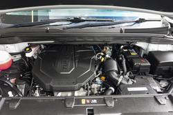 2022 Kia Carnival S