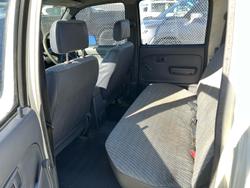 2000 Toyota Hilux RZN149R French Vanilla