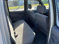 2000 Toyota Hilux RZN149R French Vanilla