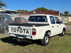 2000 Toyota Hilux RZN149R French Vanilla