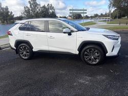 2024 Toyota RAV4 GXL