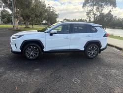 2024 Toyota RAV4 GXL