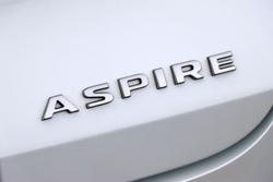 2025 Mitsubishi ASX Aspire XE MY25 Crystal White